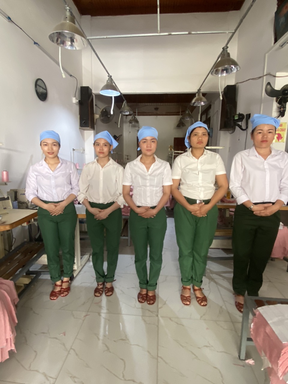 CA KHÚC ” Chuột yêu gạo” của TTS ngành may