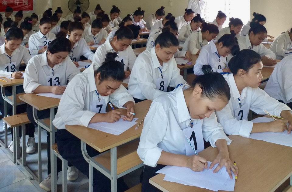 TUYỂN ĐƠN HÀNG CHẾ BIẾN THỰC PHẨM NỮ THÁNG 6 -2023