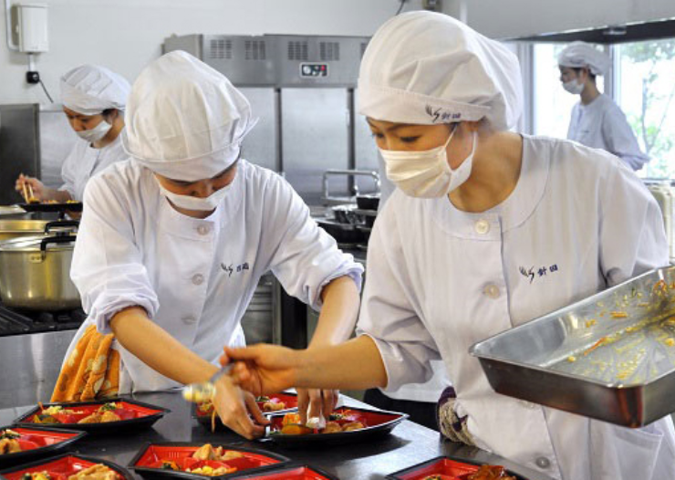 Xuất khẩu lao động Nhật Bản với ngành Chế Biến Thực Phẩm