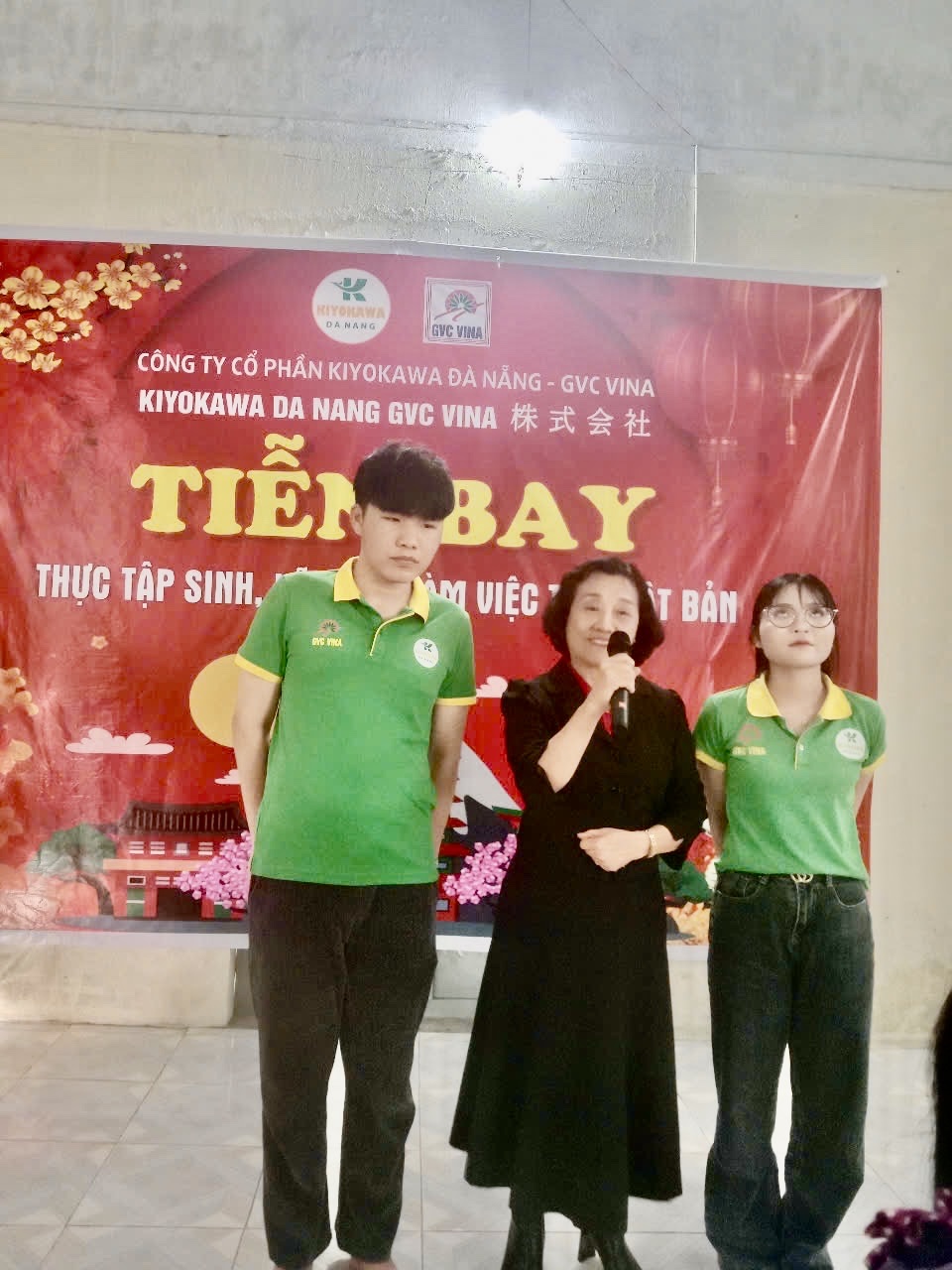 DU HỌC SINH VÀ TTS XUẤT CẢNH THÁNG 4 NĂM 2025