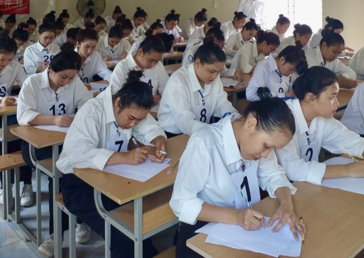 TUYỂN ĐƠN HÀNG CHẾ BIẾN THỰC PHẨM NỮ THÁNG 6 -2023