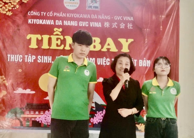 DU HỌC SINH VÀ TTS XUẤT CẢNH THÁNG 4 NĂM 2025